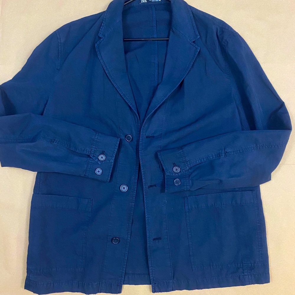 Large cotton chore jacket from Zara. Seldom worn and in excellent condition.